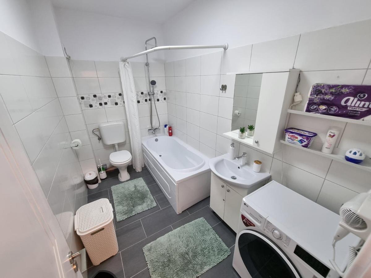 25 Luxury Apartament Bucureşti Exterior foto